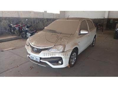 LOTE 003 - VEÍCULO TOYOTA ETIOS X 13L